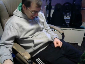 boy90sexy  11-11-2021 video daddygirl